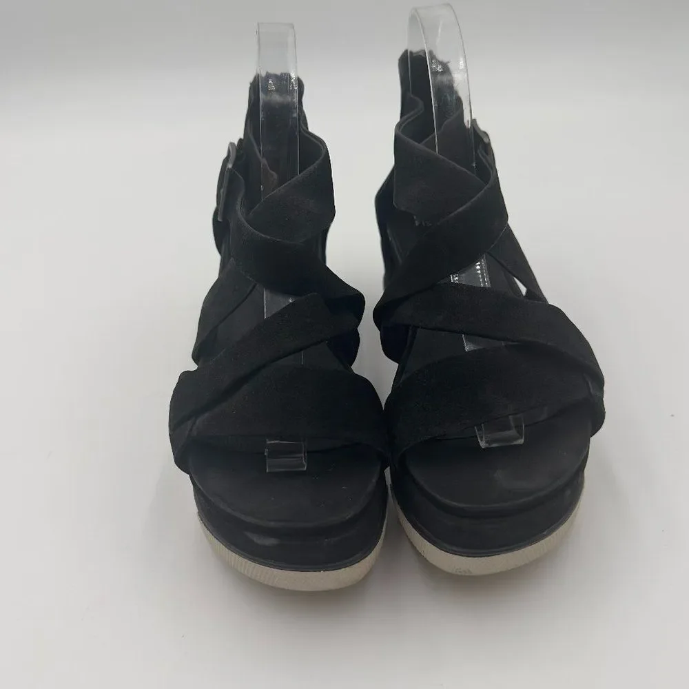 Eileen Fisher Suede Boost Wedge Sandal with crisscross strap, Back zip. Size 9.5